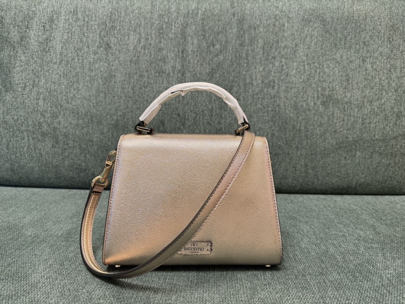 Va1e*ntin0 top handle bag